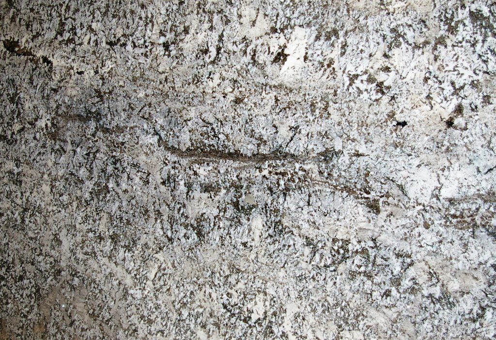 A close up of the crack in the rock
